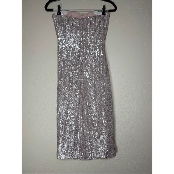 Black Halo Domino Sequin Strapless Cocktail Dress - Picture 5 of 9